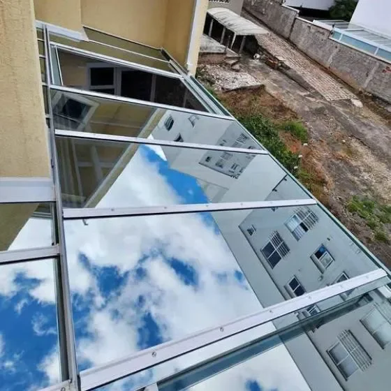 Cobertura de Vidro com Visual Moderno — Retrátil 4