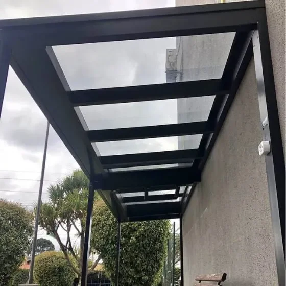 Cobertura de Vidro Bronze — Instalação 1