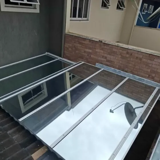 Cobertura de Vidro Bronze — Instalação 10