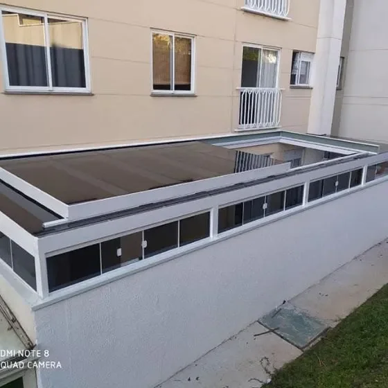 Cobertura de Vidro Bronze — Instalação 2